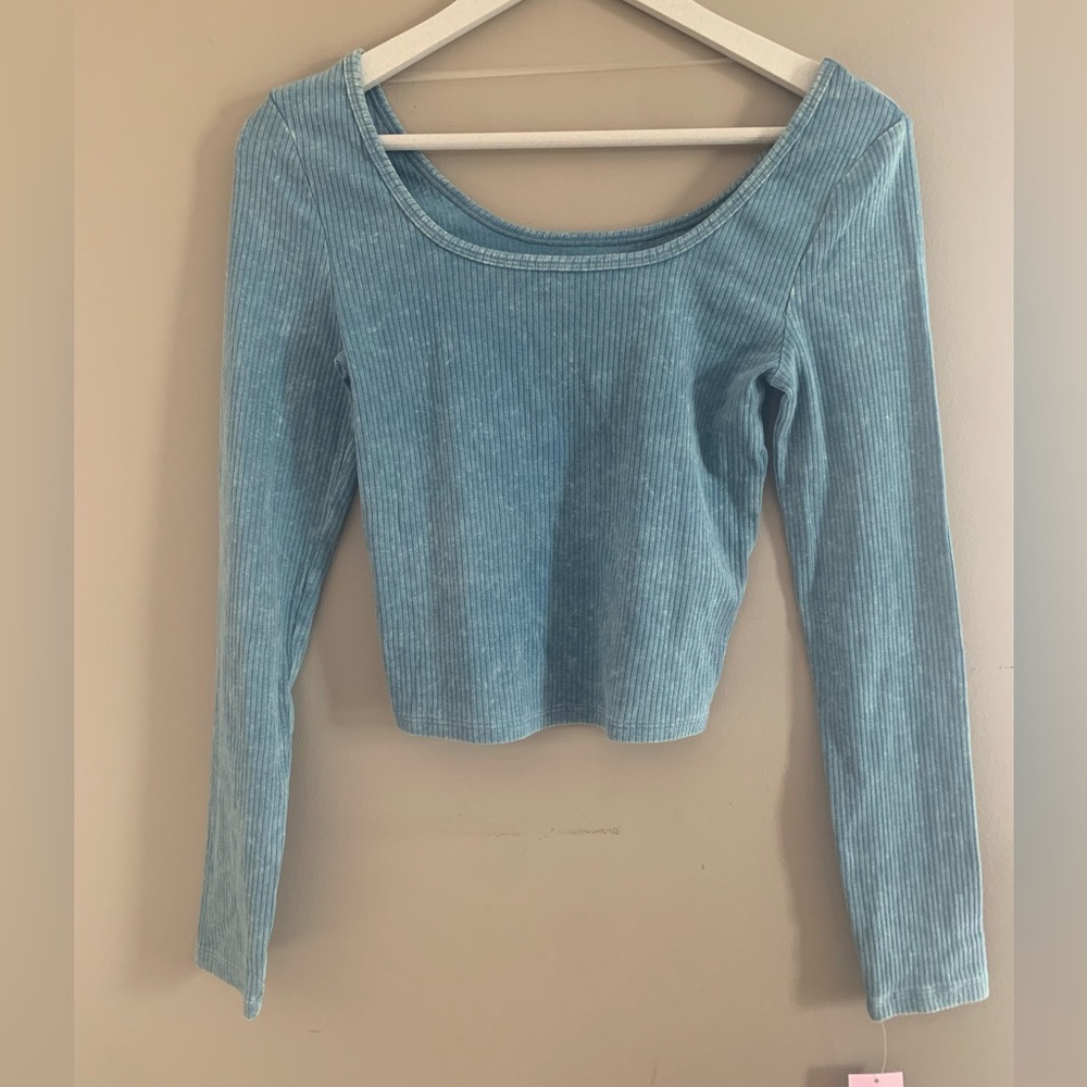 Wild Fable Top. Turquoise Blue. NWT